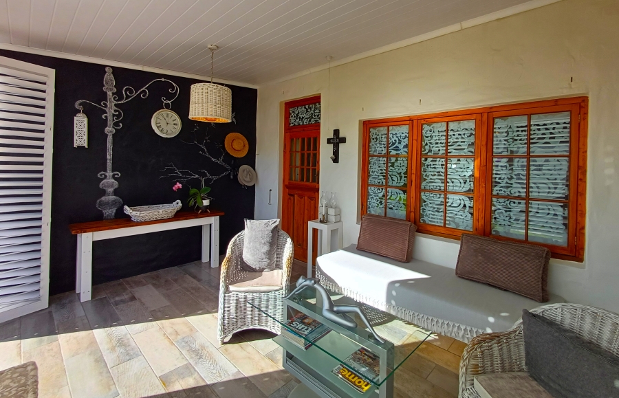 2 Bedroom Property for Sale in Palmiet Western Cape